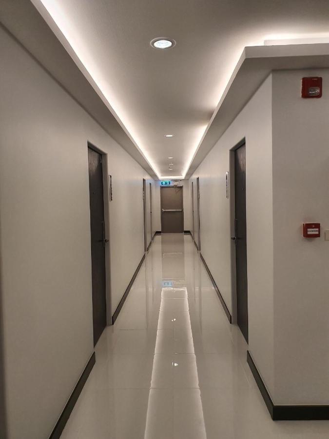 T-Nee Hotel@Udon Udon Thani Exterior photo